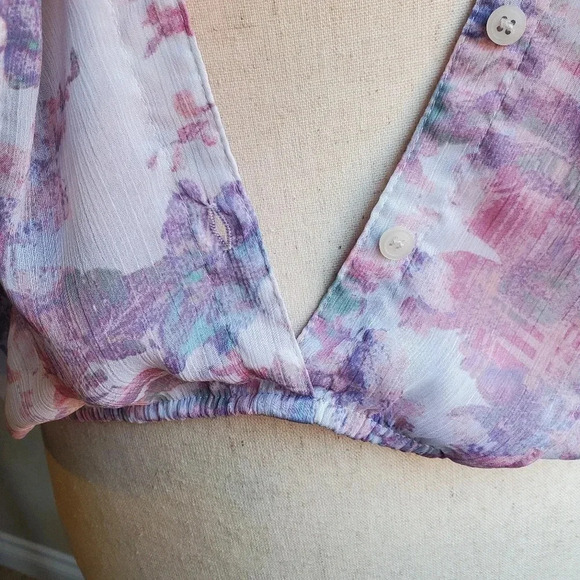 MAURICES | Sleeveless Button Up Top in Abstract Floral sz XS - Picture 5 of 11